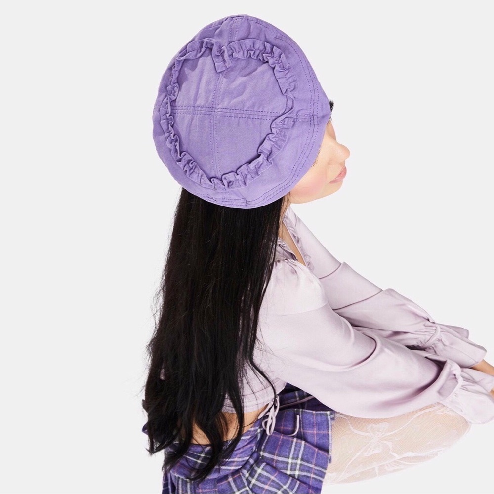 SOLD //// lavender heart ruffle beret - Picture 1 of 4